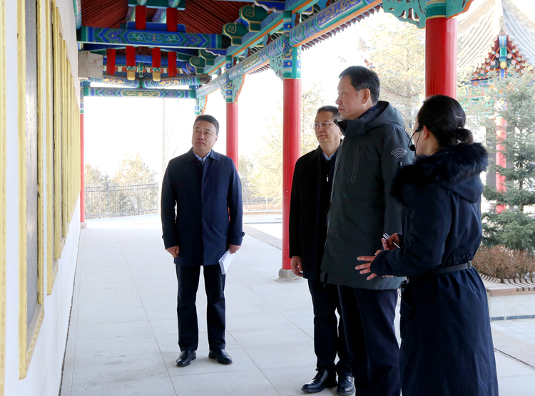 1765450475529461.jpg 书记调研3_副本.jpg